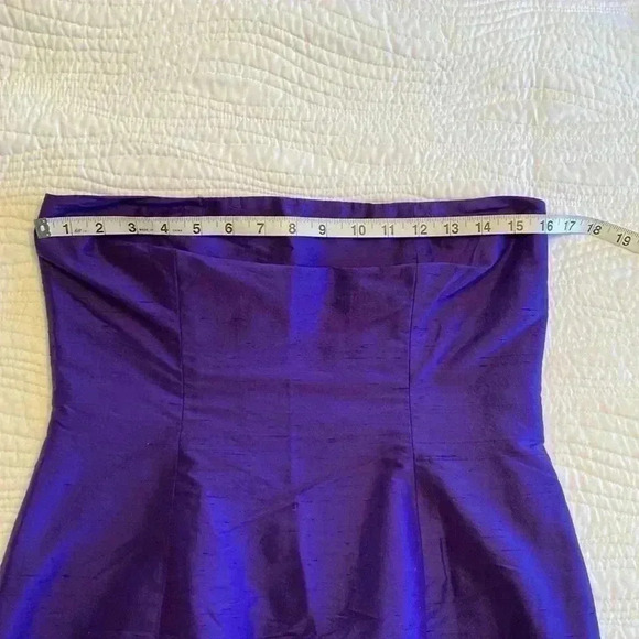 MODA International Purple 100% Silk Cocktail Strapless Dress in Size 8. - Picture 4 of 13